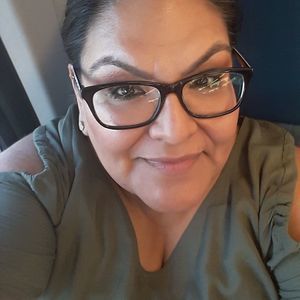 Meet your Posher, Sonia